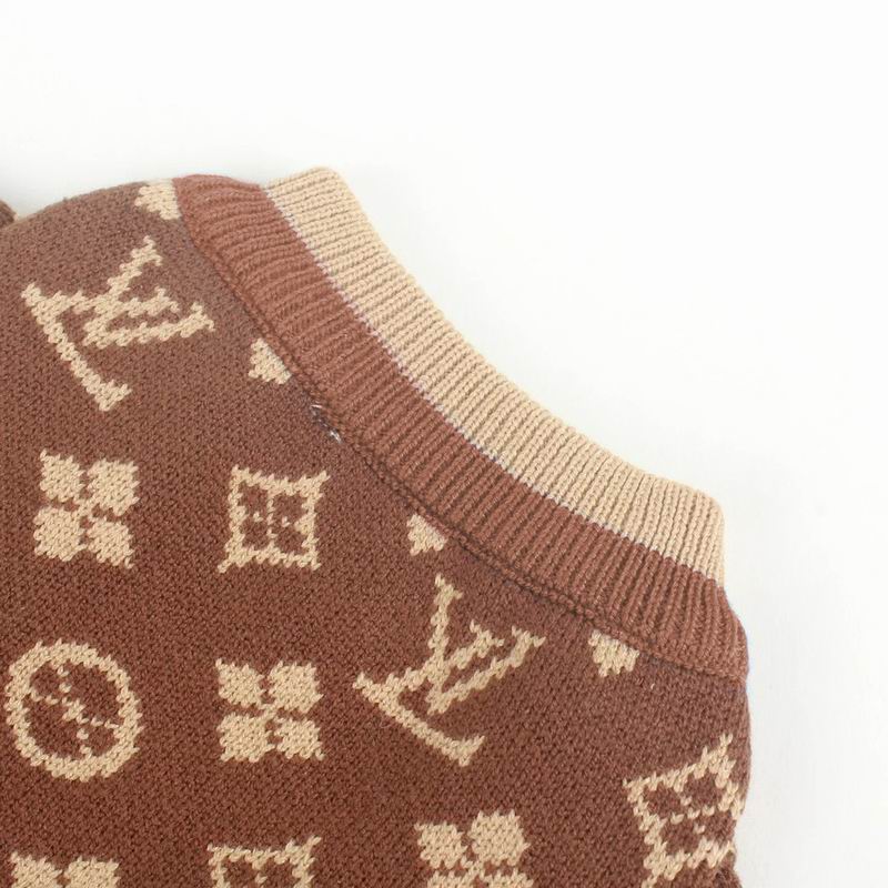L.V Sweater